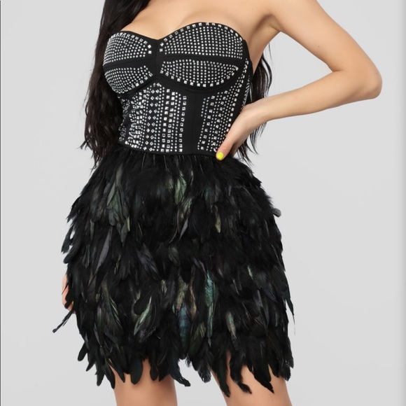 Fashion Nova Dresses & Skirts - Fashion Nova ‘ Secret Gossip’ Feather Dress